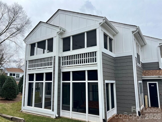 Photo - 751 Southwest Dr