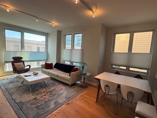 Photo - 11 Rose St Unit ID1332018P