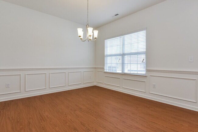 Photo - 97 Gaillardia Way