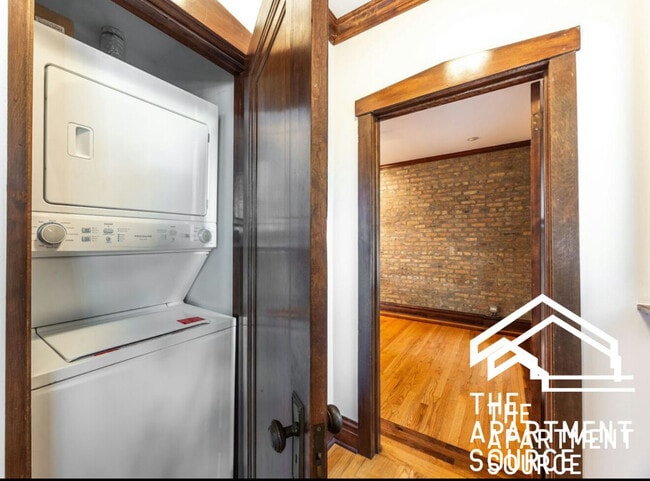 Photo - 4305 N Richmond St Unit 2N