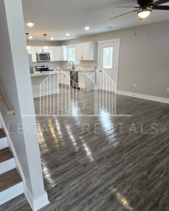 Photo - 1112 Race St