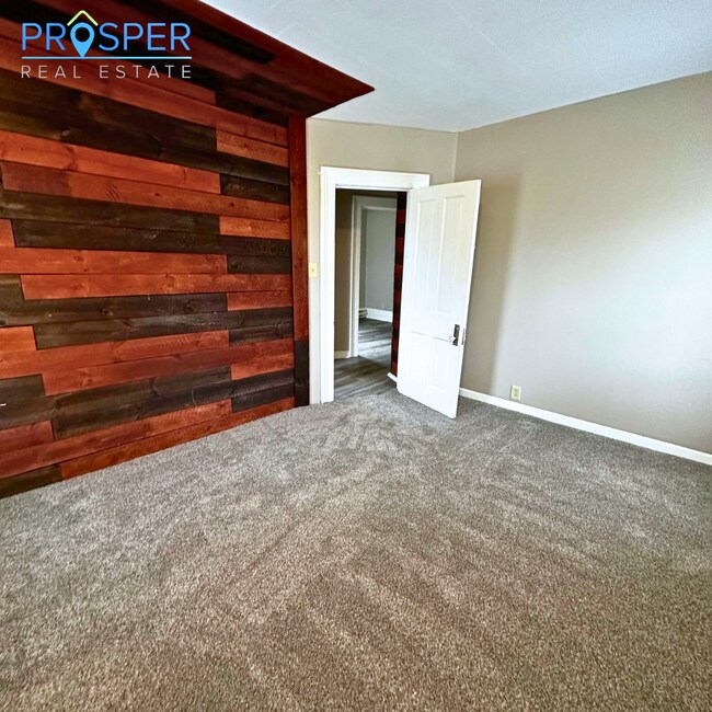 Photo - 647 Woodward Ave Unidad WO647.5