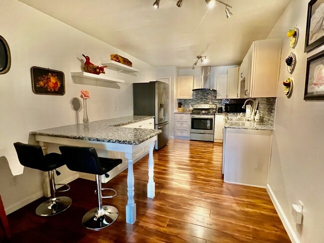 Photo - 6081 Milton St Unit 140