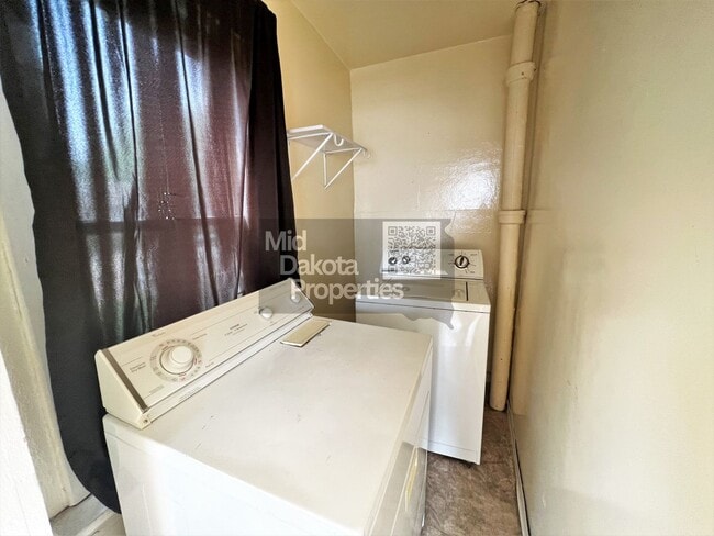 Photo - 403 S 1st- 3 bedroom house in Parkston