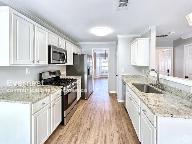Building Photo - 2576 Alvecot Cir SE Rental