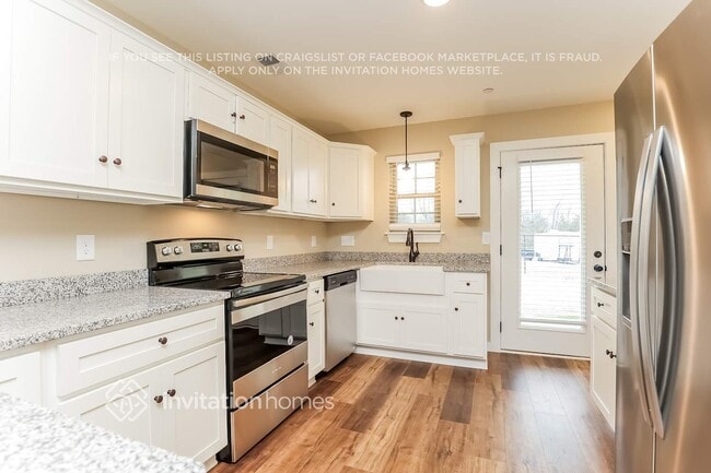 Photo - 212 Emmett Dr