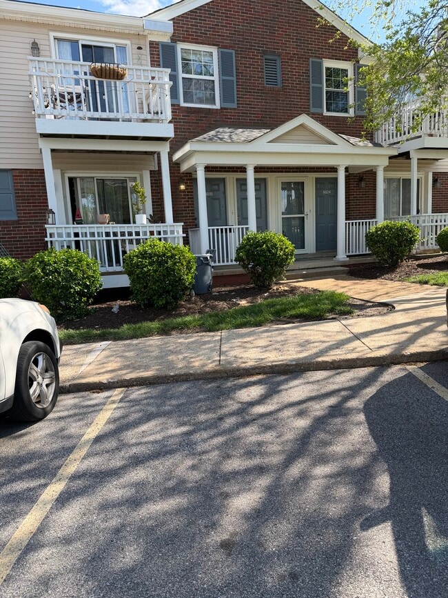 Building Photo - 8818 Eager Rd Unit 8818 Eager Rd Brentwood