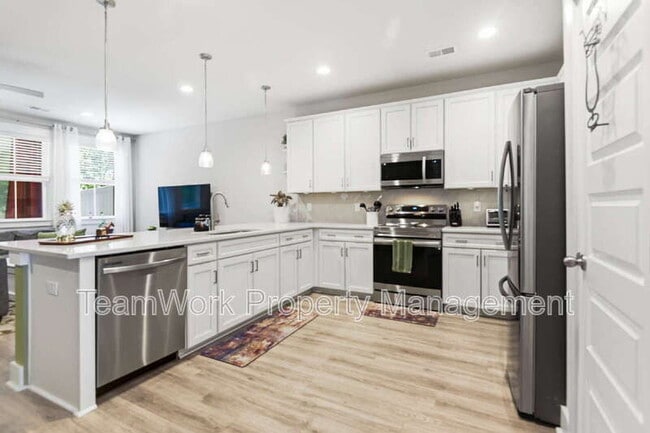 Photo - 7722 Park Gate Dr