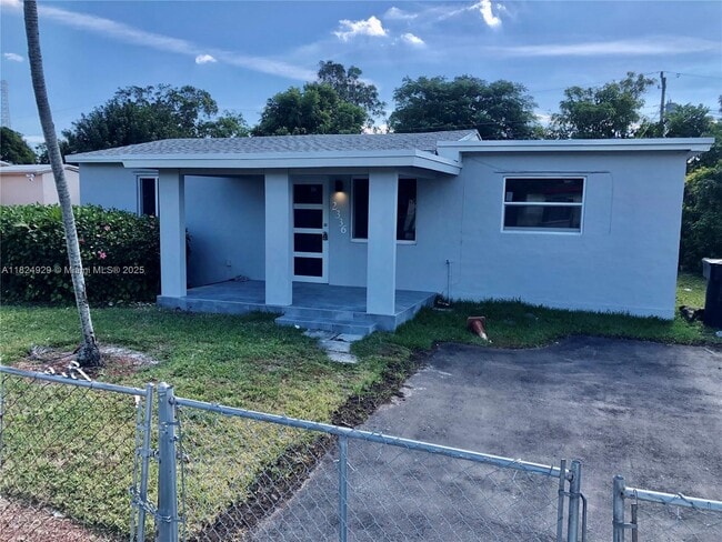 Photo - 2336 NW 15th Ct Casa