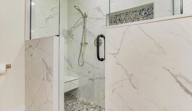 Photo - 814 W Gonzalez St