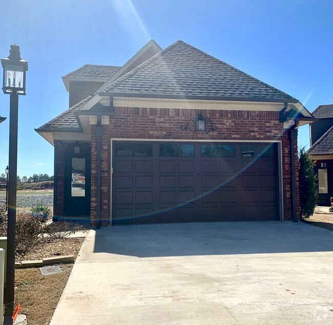 Building Photo - 2807 Village Meadow Cv Rental
