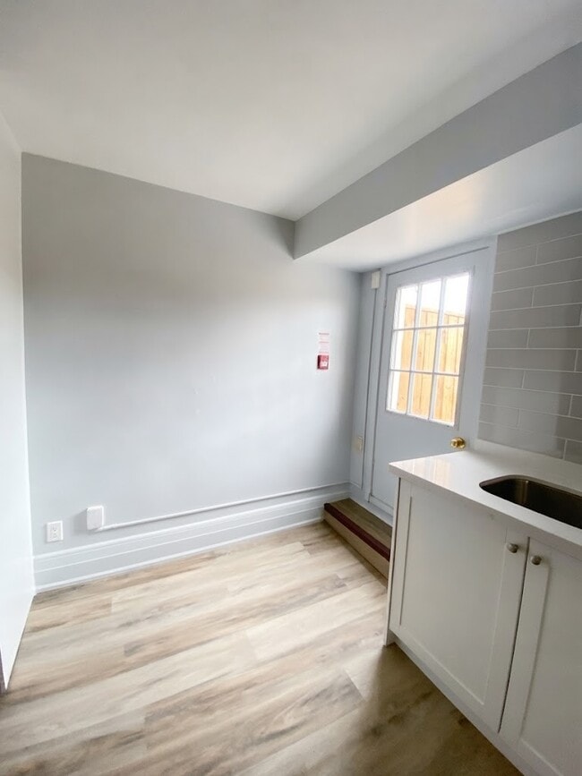Photo - 45 Clinton St Unit 2