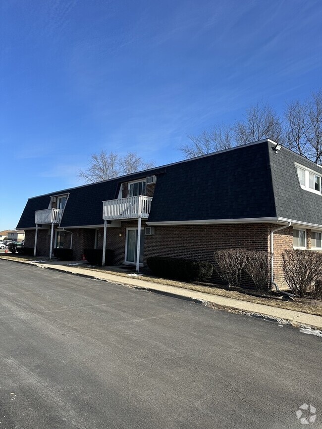 Building Photo - 1010 Shagbark Rd Unit 2D Rental