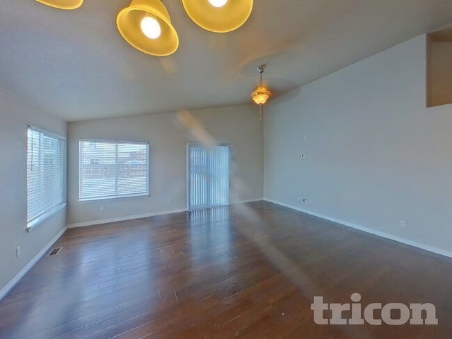 Photo - 6761 Kearsarge Dr