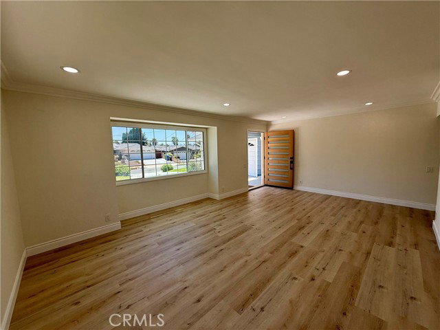 Photo - 7055 Semrad Rd