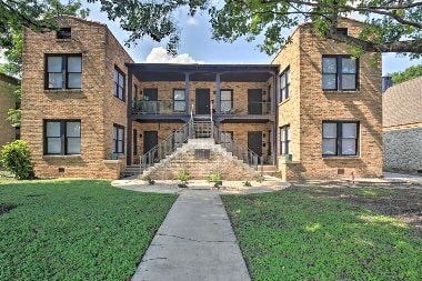 Building Photo - 209 E Rosewood Ave Unit 2