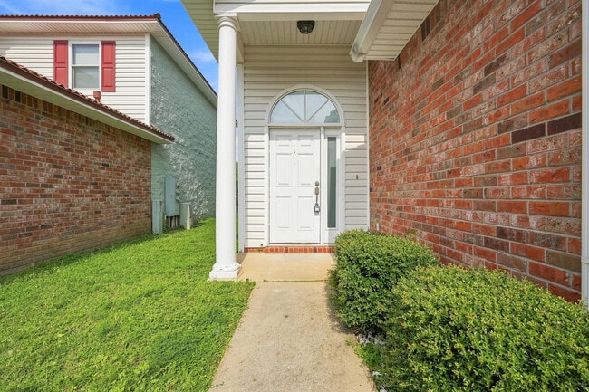 530 Valparaiso Pkwy