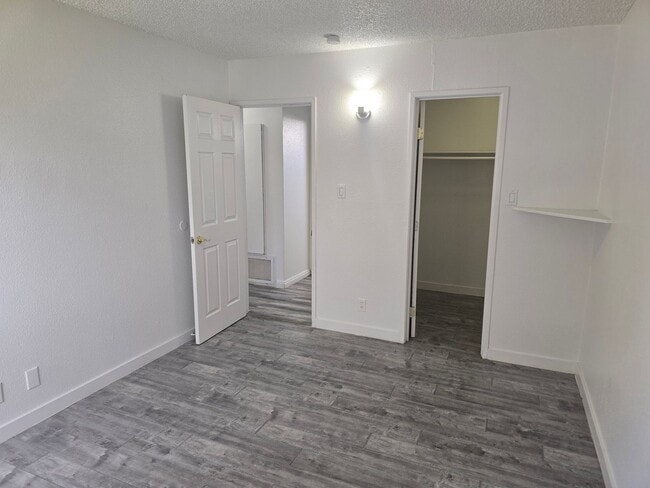 Photo - 1724 Breckenwood Ct Unit 4
