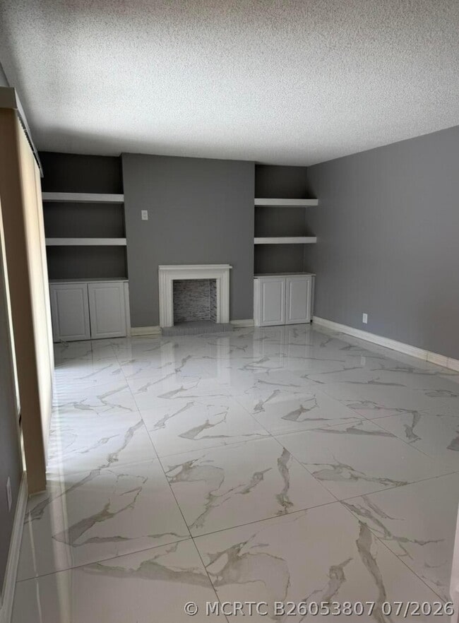 232 Woodland Rd