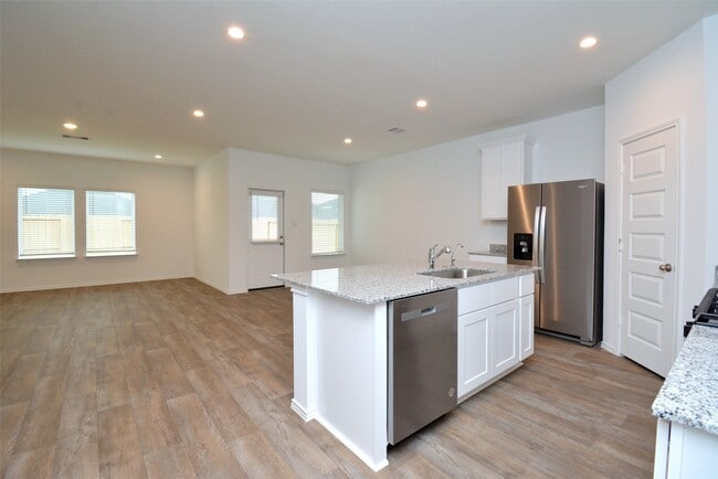 Photo - 4019 Pr Grv Dr