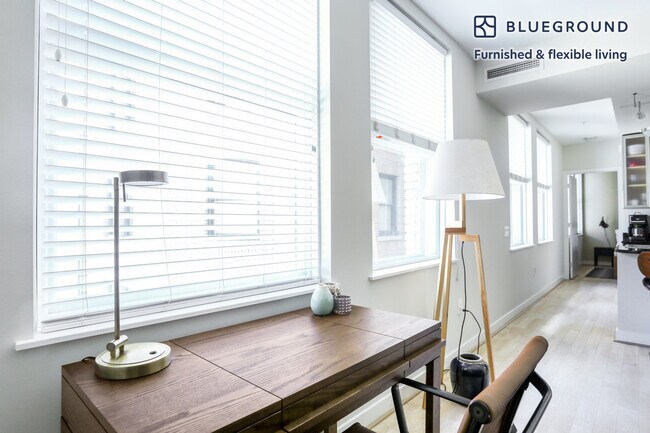 Photo - 733 15th St NW Unit FL7-ID215