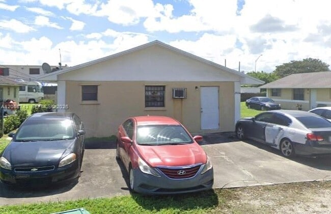 Building Photo - 2416 NW 79th Terrace Unit 2418