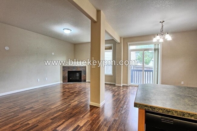 Photo - 3 Bed, 2.5 Bath Home in Salmon Creek Area