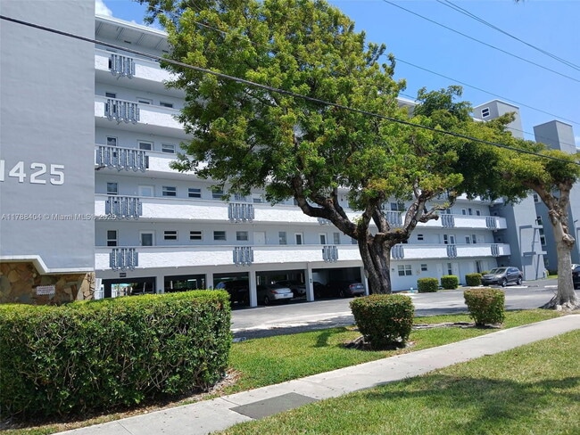 Photo - 1425 Atlantic Shores Blvd Condo Unit 606