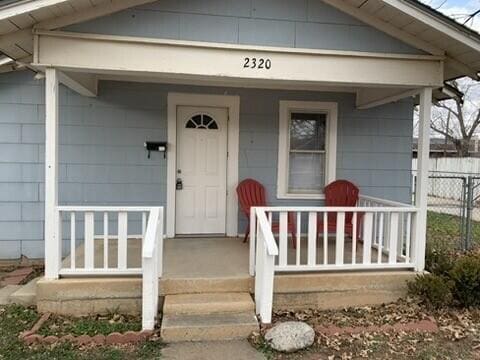 Building Photo - 2320 20th St Rental