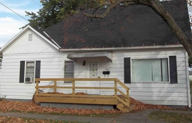 Building Photo - 109 N Clay St Rental