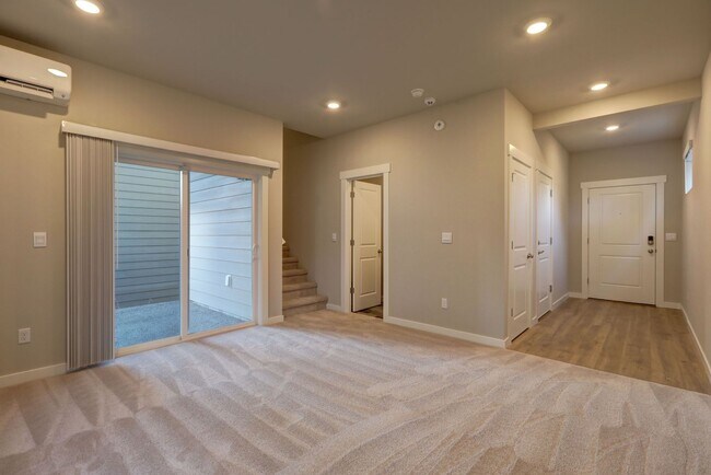 Photo - Beautiful 4bd, 3.25ba Home Available in Great Community!