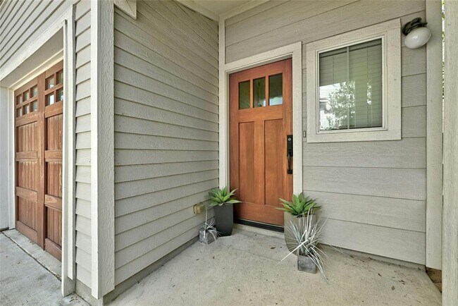 Photo - 1103 Euphoria Bend