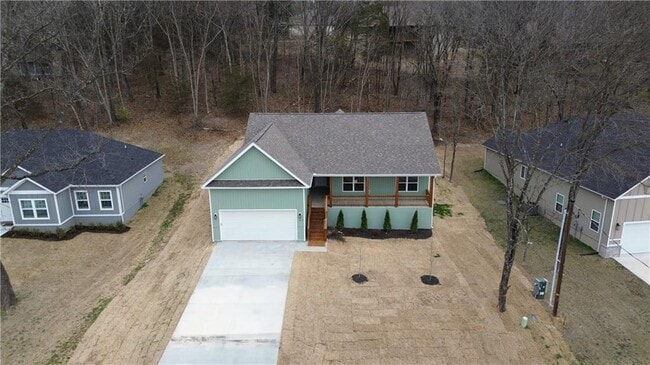 Building Photo - 47 Overton Dr