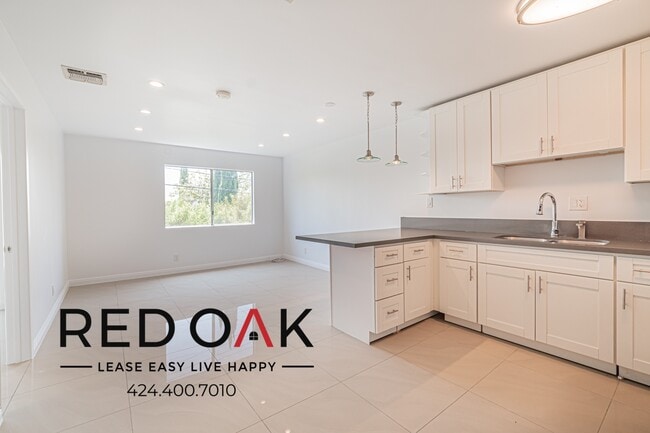 Photo - 3540 Fletcher Dr Condo Unit 204