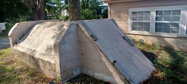 Photo - 1338 Old Hwy 33 E