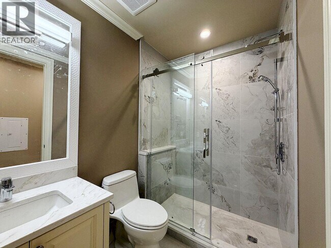 38xx W 36th Ave