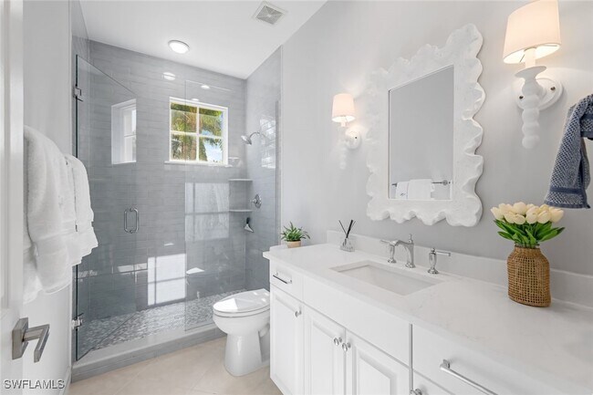 Photo - 2851 Tiburon Blvd E Unit 9-103