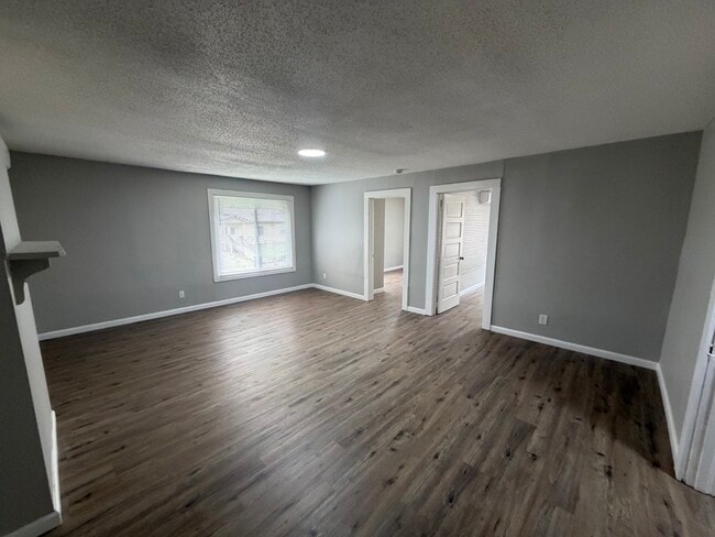 Photo - 446 W Main St