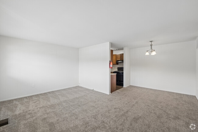 1BR, 1BA - 750SF - Living Room