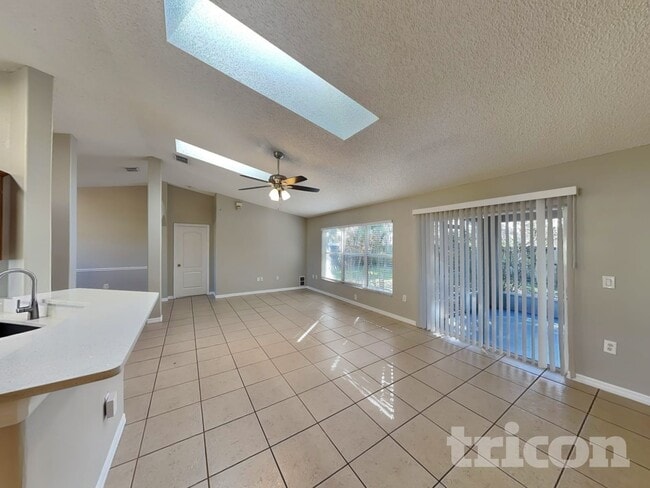 Photo - 1381 Broken Pine Rd