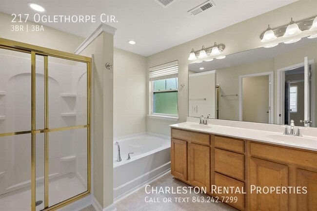 Photo - 217 Oglethorpe Cir