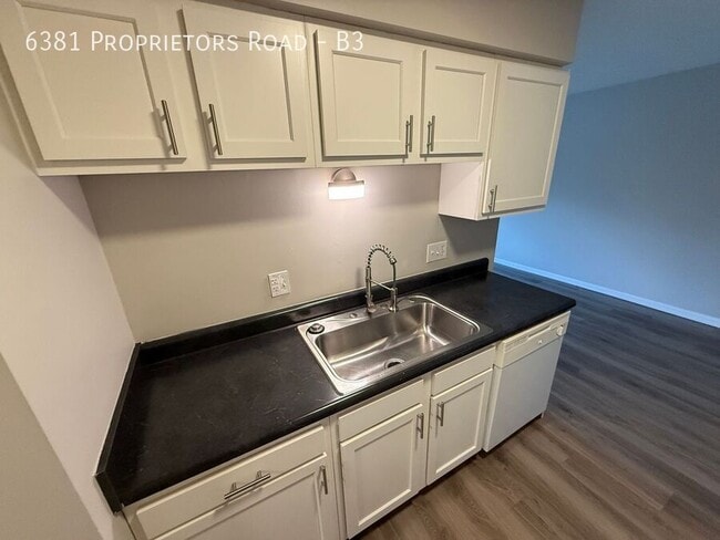 Photo - 6381 Proprietors Rd Unit B3