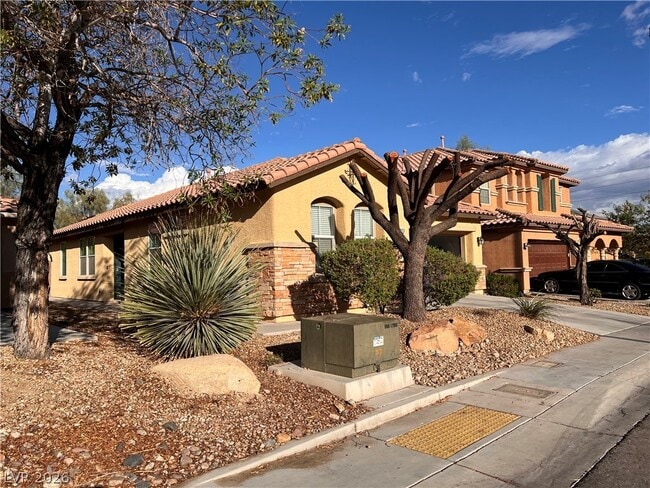 10953 Cherokee Landing St
