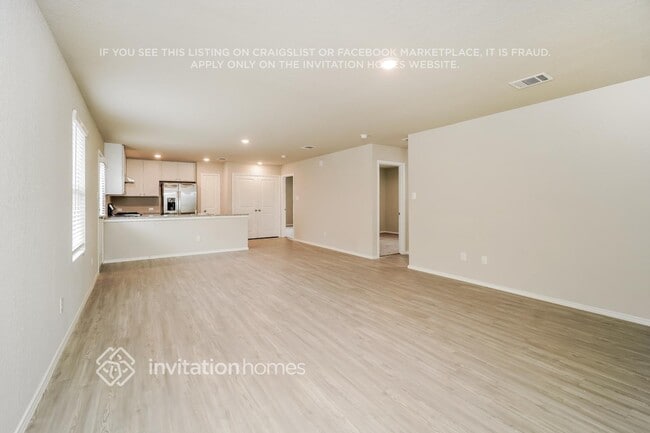 Photo - 10543 Varmus Dr