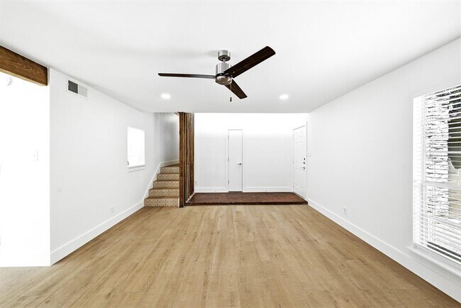 Photo - 6202 Laurel Valley Dr