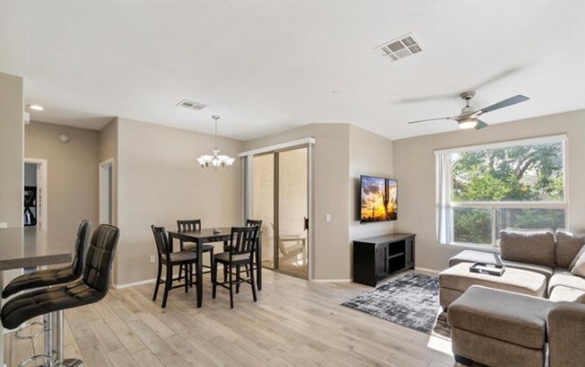 Photo - Move Right In! Two Bedrooms - North Scottsdale Unit 213