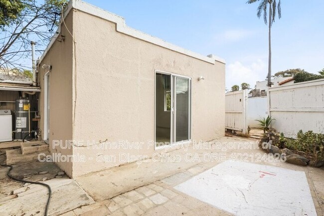 Building Photo - 636 Neptune Way