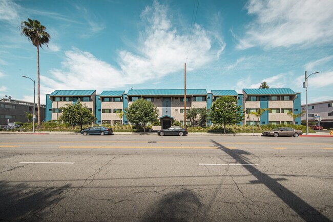 Building Photo - 7317 Haskell Avenue Rental