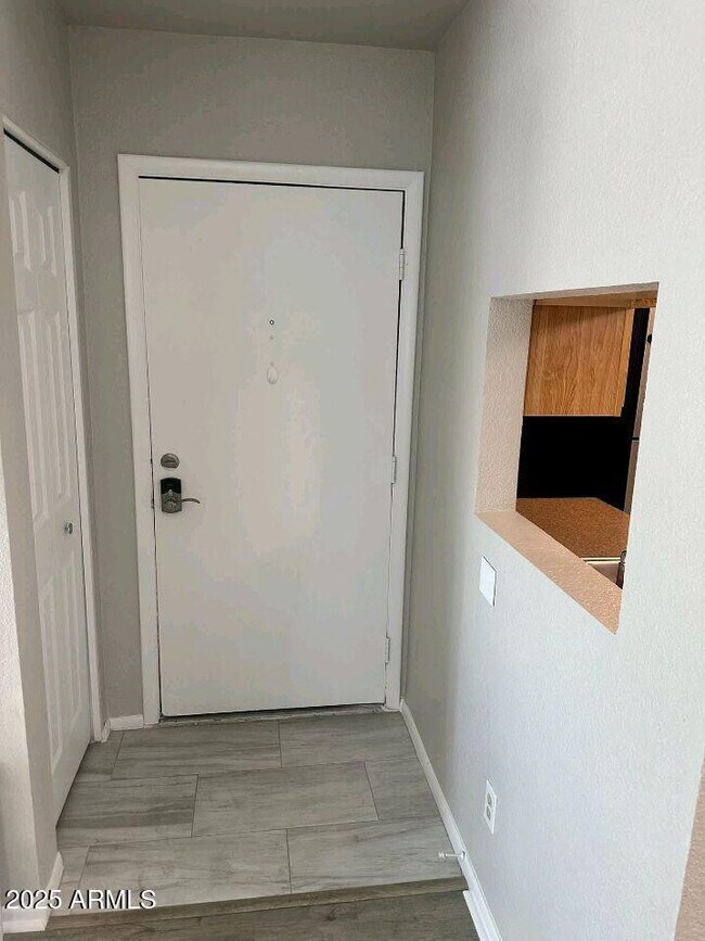 Photo - 1745 E Glenn St Unidad Apt 220