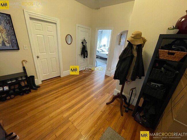 Photo - 1489 Beacon St Unit 2